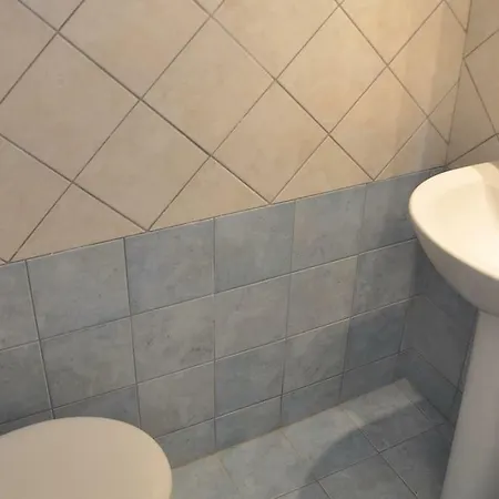 Seaview Maisonette In בית נופש