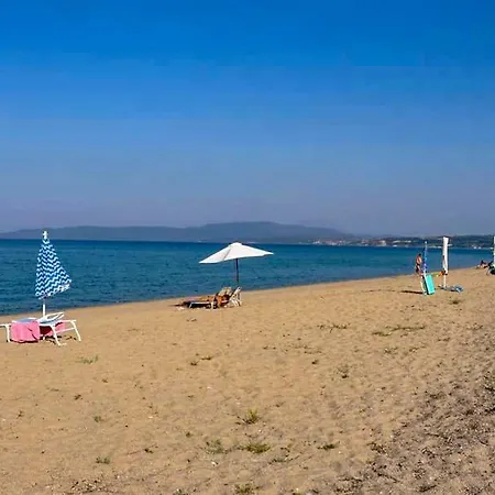 Seaview Maisonette In בית נופש