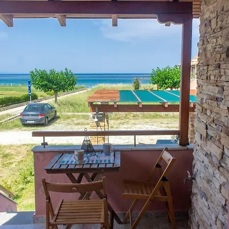 Seaview Maisonette In בית נופש לריסוס